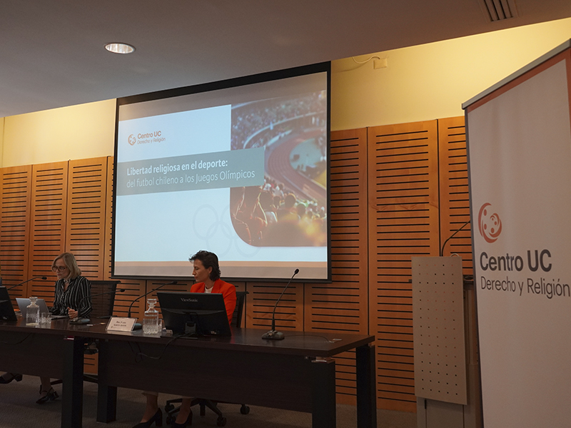 Centro UC de Derecho y Religión realizó conversatorio sobre la libertad religiosa en el deporte