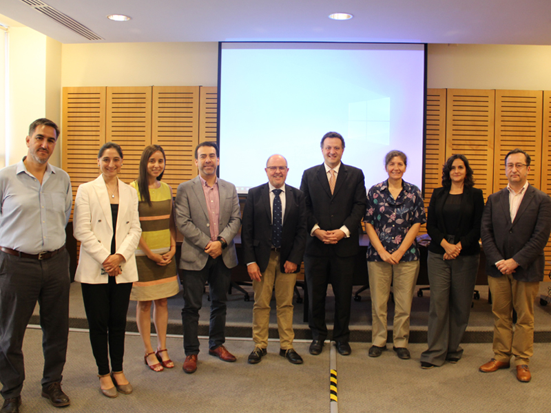 Centro de Derecho y Gestión de Aguas UC lanzó proyecto Anillos en conversatorio con expertos y autoridades