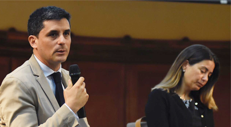 Profesor Cristóbal Izquierdo participó en debate sobre la crisis de orden público y violación a los derechos humanos