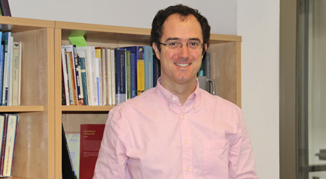 Profesor Álvaro Paúl realizó una estancia de investigación en la Biblioteca de la Corte Interamericana de DD.HH.