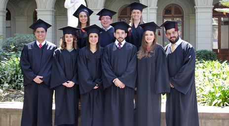 Se graduó una nueva generación de alumnos del Programa Magíster en Derecho de la Empresa, LLM Internacional