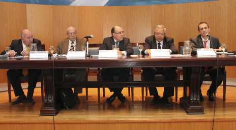 Profesor Francisco Tapia participó en Jornadas de la Universidad de Buenos Aires (UBA)