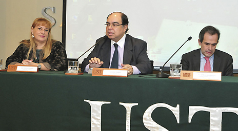 Profesor Raúl Madrid fue invitado a analizar el proyecto de ley de aborto