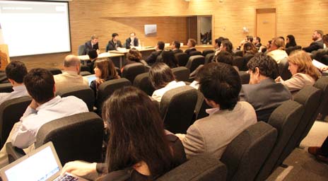 Discuten sobre los desafíos de la legislación ambiental en Chile