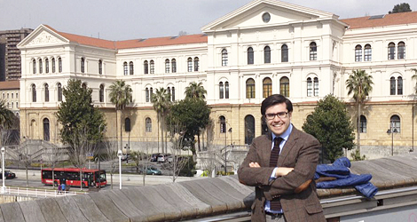 Profesor Gonzalo Candia dictó clases sobre Derecho Constitucional en España