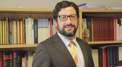 Profesor Juan Luis Goldenberg realizará estancia postdoctoral en Max Planck Institute for Comparative and International Private Law