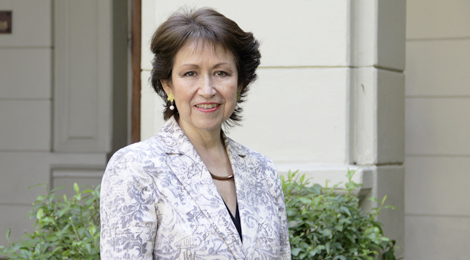 Profesora Marisol Peña fue distinguida en Guatemala