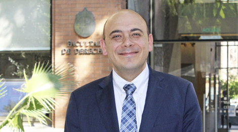 Profesor Cristián Villalonga expuso en congreso internacional en México