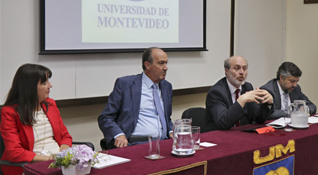 Universidad Católica y Universidad de Montevideo lanzaron diplomado conjunto en Derecho de Seguros
