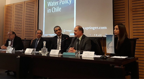 Lanzamiento del libro Water Policy in Chile 