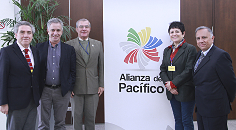 Profesor Hugo Cifuentes participó en encuentro del Grupo Técnico Laboral de la Alianza del Pacífico 