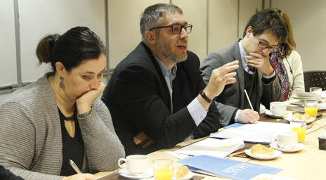 Profesor Attila Kun expuso en LLM sobre la negociación colectiva en Hungría