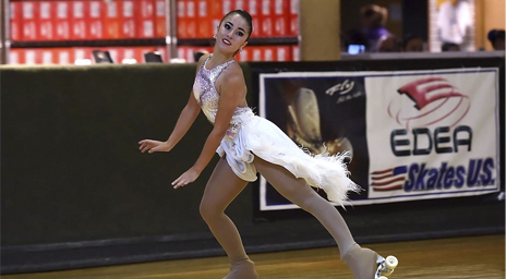 Alumna Sofía Riess se coronó campeona sudamericana de patinaje artístico