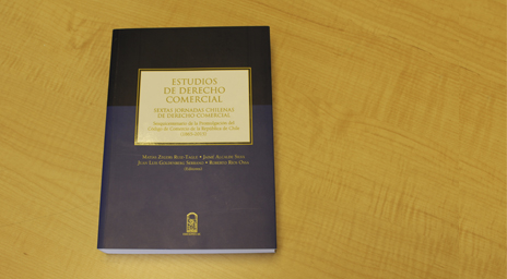 Ediciones UC publicó libro ‘Estudios de Derecho Comercial’ 