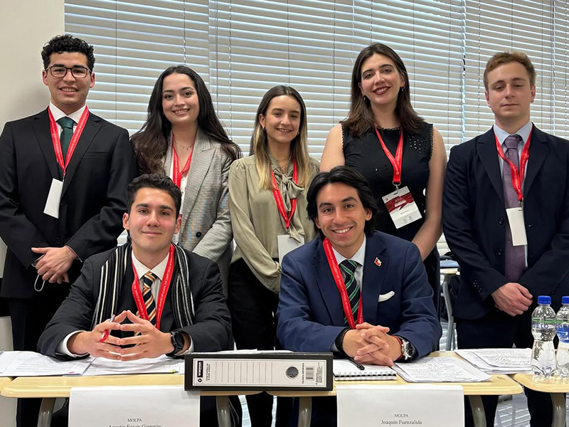 Estudiantes de Derecho UC destacaron en la XVIII Competencia Internacional de Arbitraje en Lima
