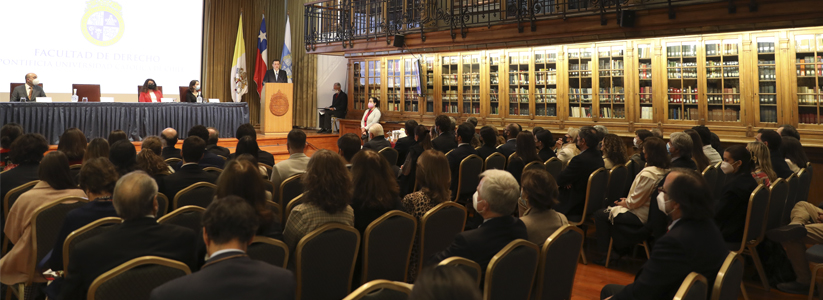 Decano Bocksang llamó a forjar la unidad de Chile a la luz del bien común y de la tradición constitucional