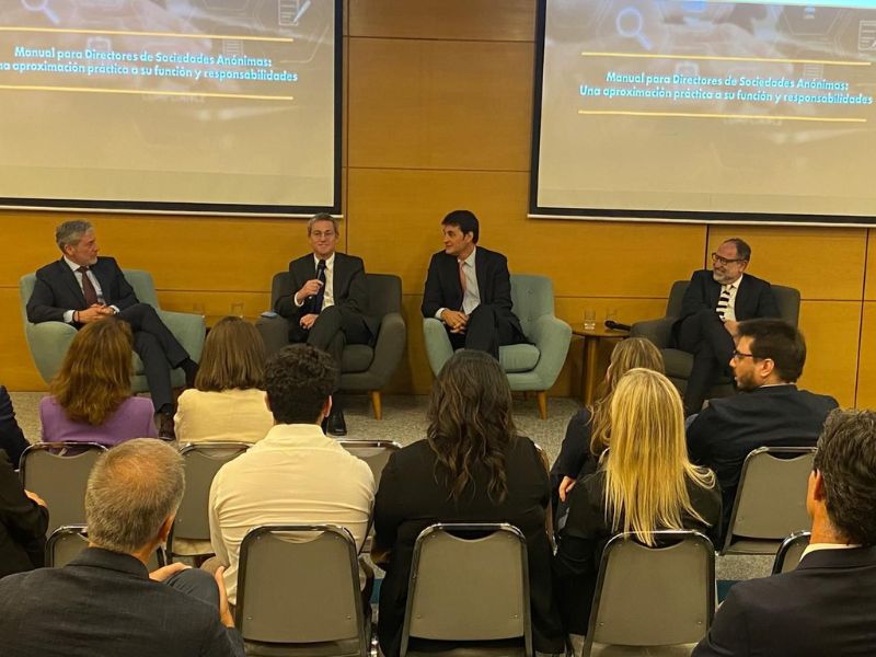 Manual para directores de Sociedades Anónimas: profesores Piña y Pellegrini lanzan libro 