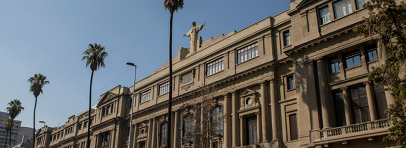 Ranking QS Latinoamérica 2026: UC vuelve a liderar en la región