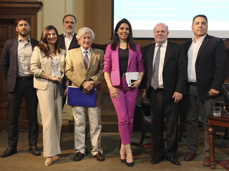 Seminario abordó los desafíos y avances de las reformas legislativas sobre permisos y parcelaciones rurales