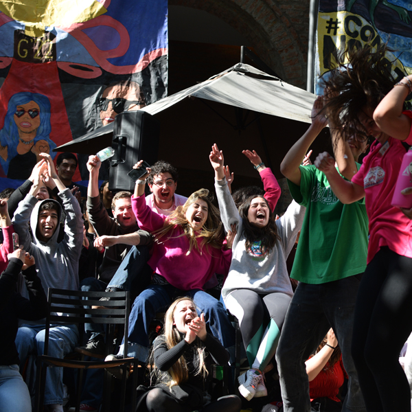 campus lleno de vida