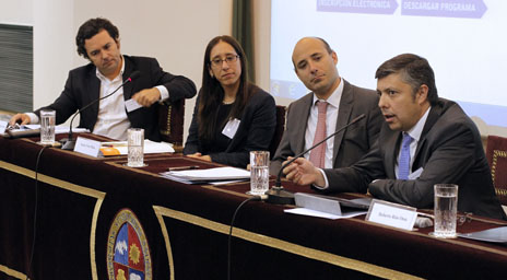 Tres profesores Derecho UC expusieron en las Cuartas Jornadas Chilenas de Derecho Comercial