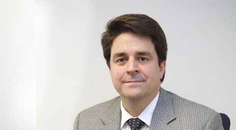 Profesor Sebastián López participó en Cumbre de Arbitraje Global del DRI