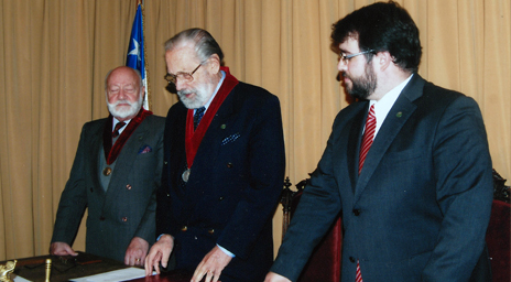 Profesor Cristóbal García Huidobro se integró a la Sociedad Chilena de Historia y Geografía