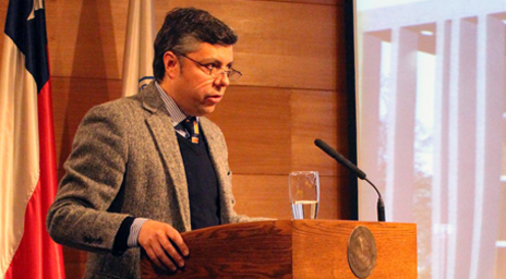 Roberto Ríos participó en seminario sobre los desafíos del Derecho de los Seguros en Chile