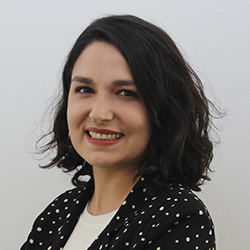Estephanie García 250x250 1