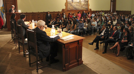 BIENVENIDA NOVATOS_DECANO