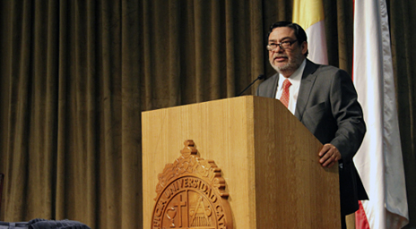 Libro-Enrique-Alcalde