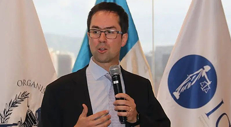 Nicolas_Frias_Guatemala_web