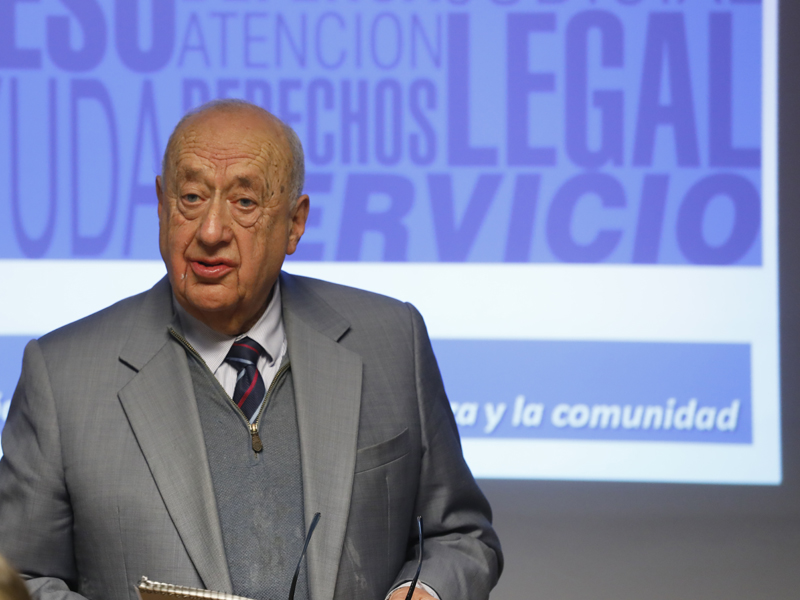 Luis_Bates