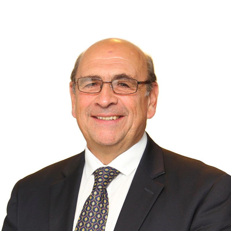 Mario Correa B