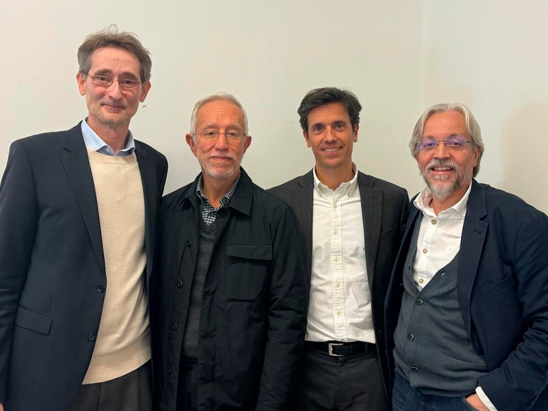 Profesor_Alejandro_Vergara_participó_en_diversas_actividades_académicas_en_España_web