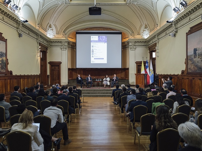 Seminario_Competencia_y_Conexión_Regulando_el_Futuro_de_las_Telecomunicaciones_nota_web_2025