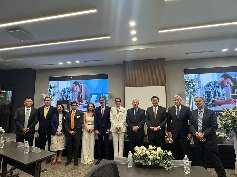 LLM Internacional UC inaugura nueva sede en Guatemala y fortalece su proyección regional