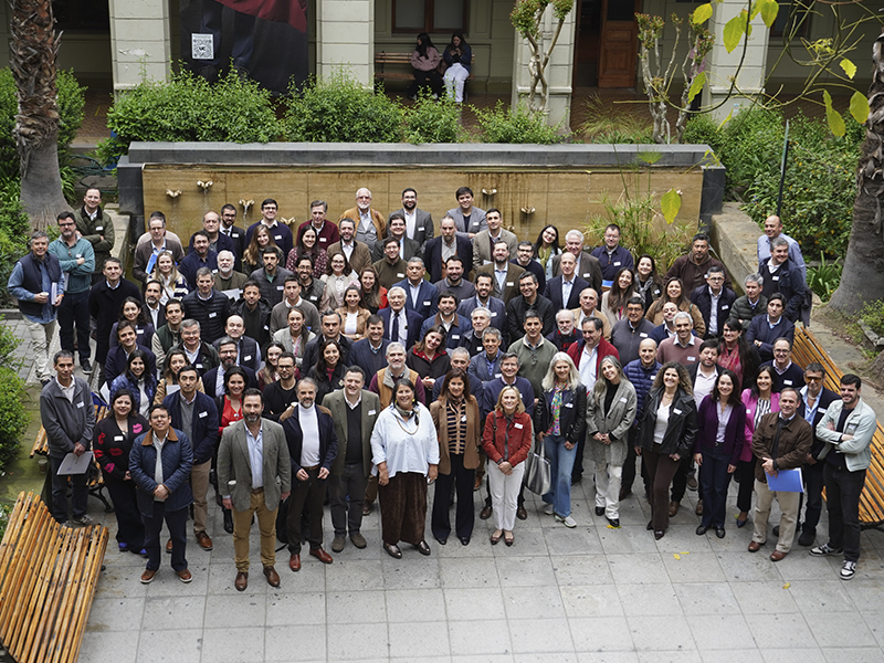 Claustro Académico Derecho UC abordó la implementación del nuevo Plan de Desarrollo 2026-2029 – web