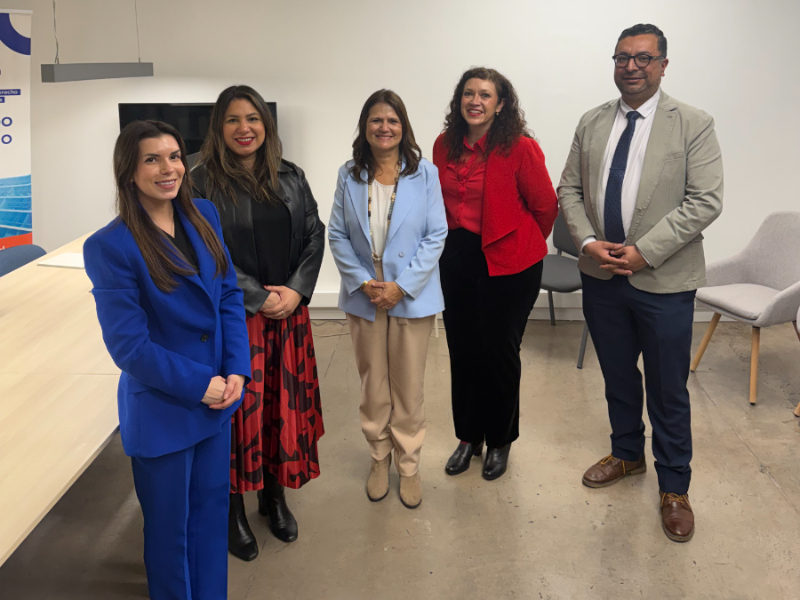 Carmen Domínguez Hidalgo dictó charla magistral sobre protección de la niñez y adolescencia en Chile – web