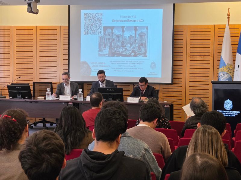Cultura grecorromana desde una mirada interdisciplinaria proyecto interfacultades UC Itinera Antiquitatis aborda el legado de juristas de la Antigüedad