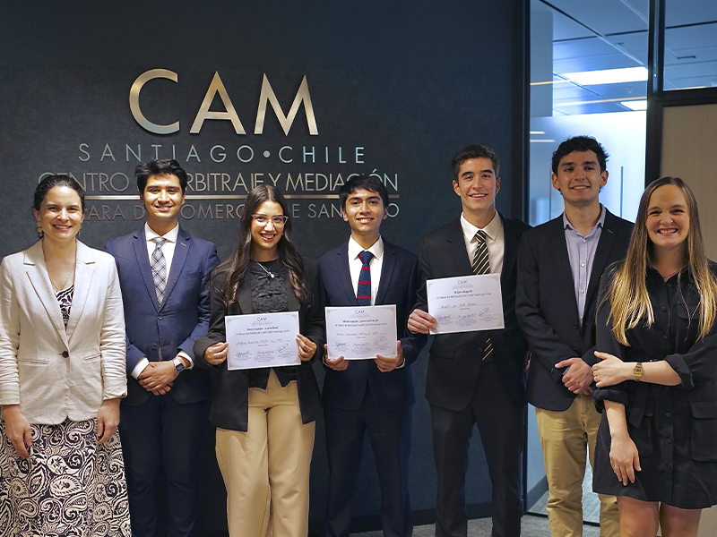 Equipo de Derecho UC obtuvo el primer lugar en II Moot de Mediación 800×600