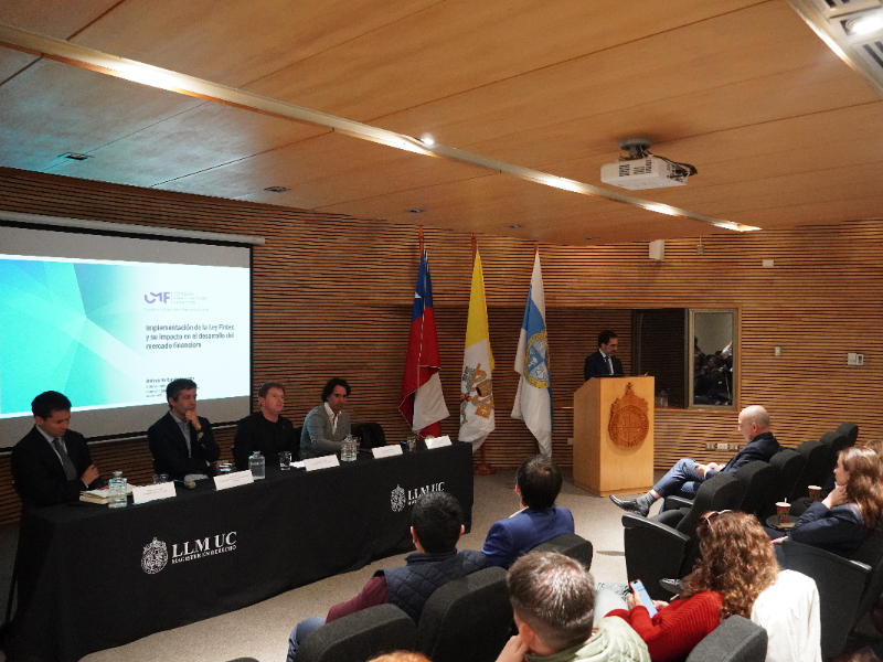 Seminario del LLM UC abordó el impacto de las fintech en el mercado financiero – web